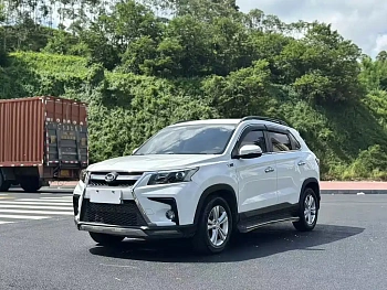 BAIC Huansu S5 2017 1.3T manual luxury model купить на сайте DeffCars