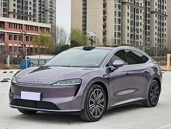 Zhijie R7 2024 pure electric 802km Max купить на сайте DeffCars