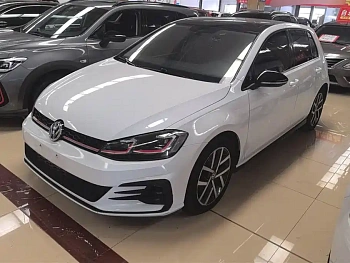 Golf 2020 280TSI DSG Comfortable купить по цене 2 010 899 ₽  на сайте DeffCars