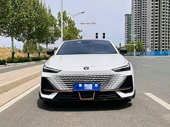 Changan UNI-V 2022 1.5T Sports Edition Changan UNI-V 2022 1.5T Sports Edition купить по цене 1 629 940 ₽  на сайте DeffCars