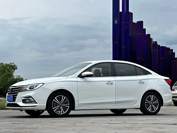 Roewe i5 2019 1.5L automatic 4G Internet Langham Edition купить на сайте DeffCars
