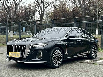 Hongqi H5 2025 2.0T automatic Qichang version купить на сайте DeffCars