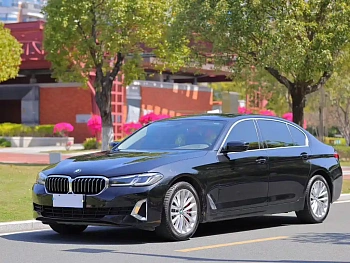 BMW 5 Series 2021 facelift 525Li luxury package купить на сайте DeffCars