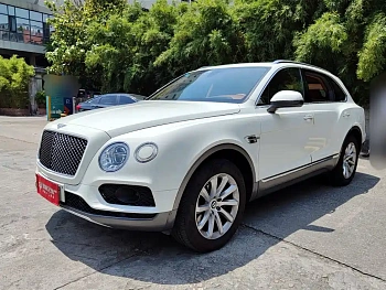 Bentayga 2018 4.0T V8 купить на сайте DeffCars
