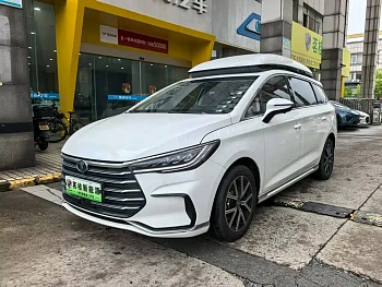 Song MAX New Energy 2022 DM-i 105KM Executive Edition купить по цене 1 877 534 ₽  на сайте DeffCars