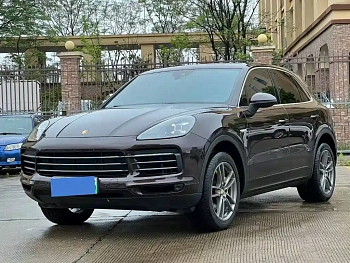 Cayenne New Energy 2021 Cayenne E-Hybrid 2.0T купить на сайте DeffCars
