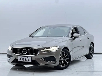 Volvo S60 2022 B4 Zhiyi Luxury Edition купить на сайте DeffCars