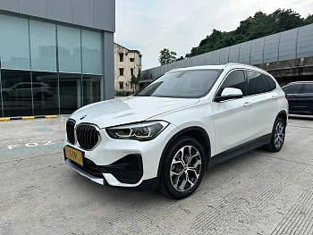 BMW X1 2022 sDrive25Li Leading купить на сайте DeffCars