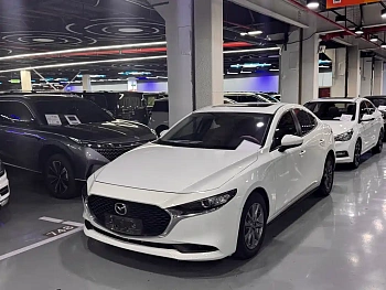 Mazda 3 Anksela 2022 2.0L Automatic Elegant Edition купить по цене 2 088 583 ₽  на сайте DeffCars