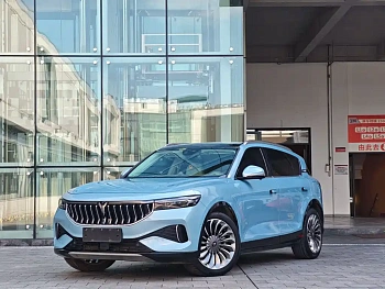 Lantu FREE 2021 four-wheel drive standard extended-range luxury set купить по цене 2 119 635 ₽  на сайте DeffCars