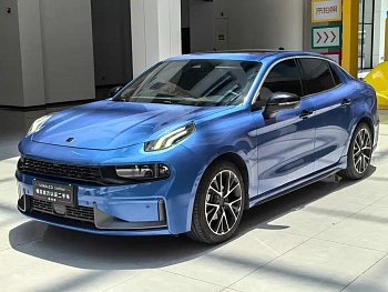 Lynk & Co 03 2020 2.0TD Automatic Power Pro Version купить по цене 2 165 101 ₽  на сайте DeffCars