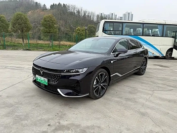 Lantu Chasing Light 2024 PHEV four-wheel drive ultra-long range flagship version купить на сайте DeffCars