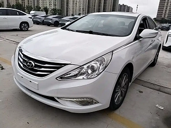 Sonata 2015 Classic 2.0L Automatic Deluxe Edition купить на сайте DeffCars