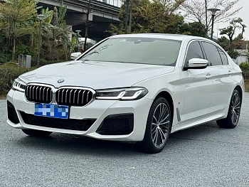BMW 5 Series 2022 facelift 530Li leading M sports package купить на сайте DeffCars