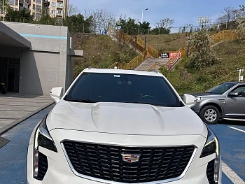 Cadillac XT4 2021 28T four-wheel drive leading model купить на сайте DeffCars