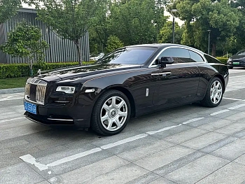 Phantom 2017 6.6T Black Badge Edition купить на сайте DeffCars