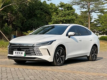 Destroyer 05 2022 DM-i 120KM flagship model купить по цене 1 989 592 ₽  на сайте DeffCars