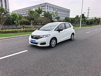 Fit 2018 1.5L manual comfort version купить на сайте DeffCars