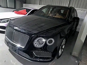 Bentayga 2018 4.0T V8 купить на сайте DeffCars