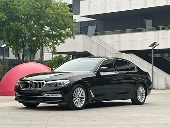 BMW 5 Series 2018 525Li Luxury Package купить на сайте DeffCars