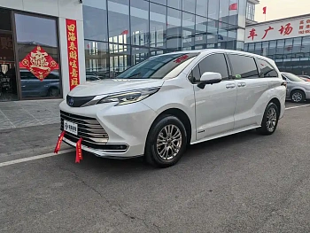 SIENNA 2023 2.5L Hybrid Comfort Edition купить на сайте DeffCars