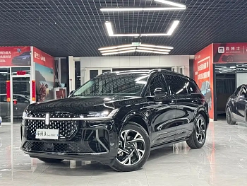 Voyager 2025 2.0T four-wheel drive Zunrui hybrid version купить на сайте DeffCars