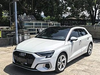 Audi A3 2021 Sportback 35 TFSI Fashionable and elegant купить по цене 2 261 151 ₽  на сайте DeffCars