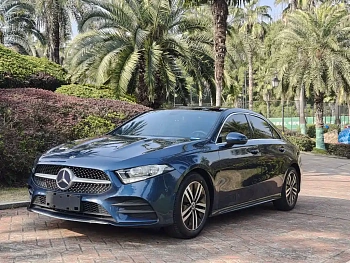 Mercedes-Benz A-Class 2019 A 180 L Sports Sedan купить на сайте DeffCars