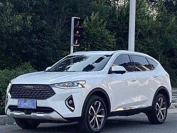 Haval F7 2020 1.5T two-wheel drive i trend купить по цене 1 807 836 ₽  на сайте DeffCars