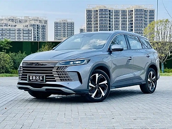 Haishi 05 DM-i 2025 DM-i 115KM flagship model купить по цене 2 520 652 ₽  на сайте DeffCars